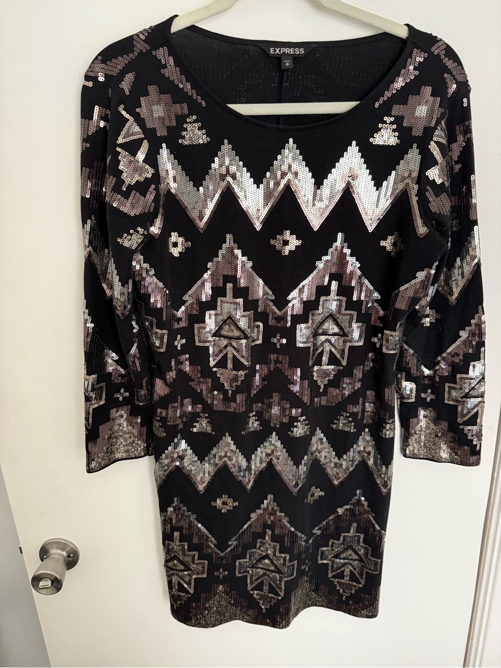Express Black Long-Sleeve Sequin Geo Sheath Dress